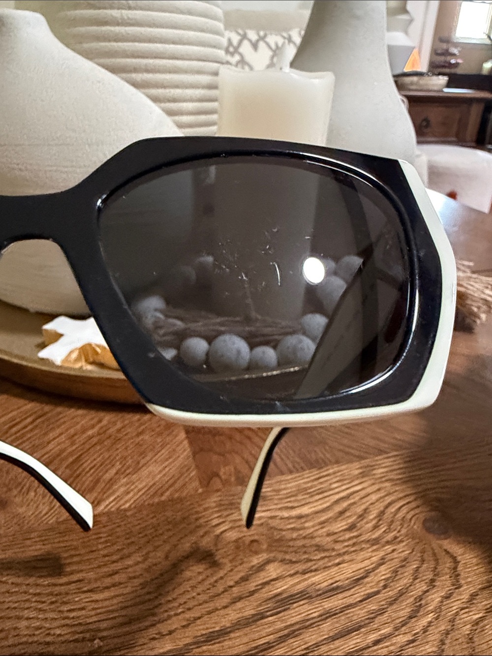 Prada Black and White Cat-Eye Sunglasses - Picture 9 of 10